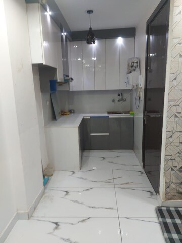 Bathroom in 1 BHK Builder Floor at Dwarka Mor – for Rent