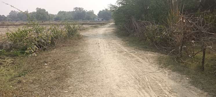Lucknow District Raebareli Road Mada Kheda Mandir Se 5 Kilometre Par 7 Bigha