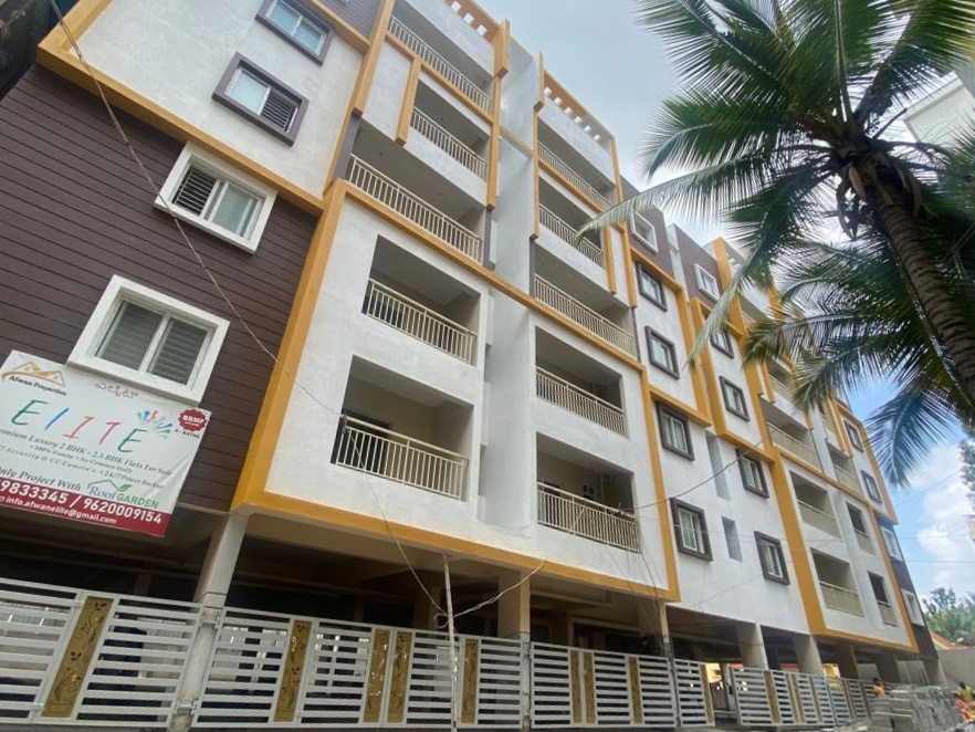 Resale 2.5 Bedroom 1300 Sq.Ft. Apartment in Tc Palya Road Bangalore