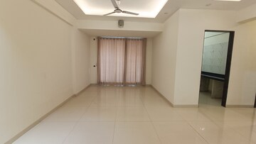 Room in 1.5 BHK Apartment at Pushpak Nagar – for Sale