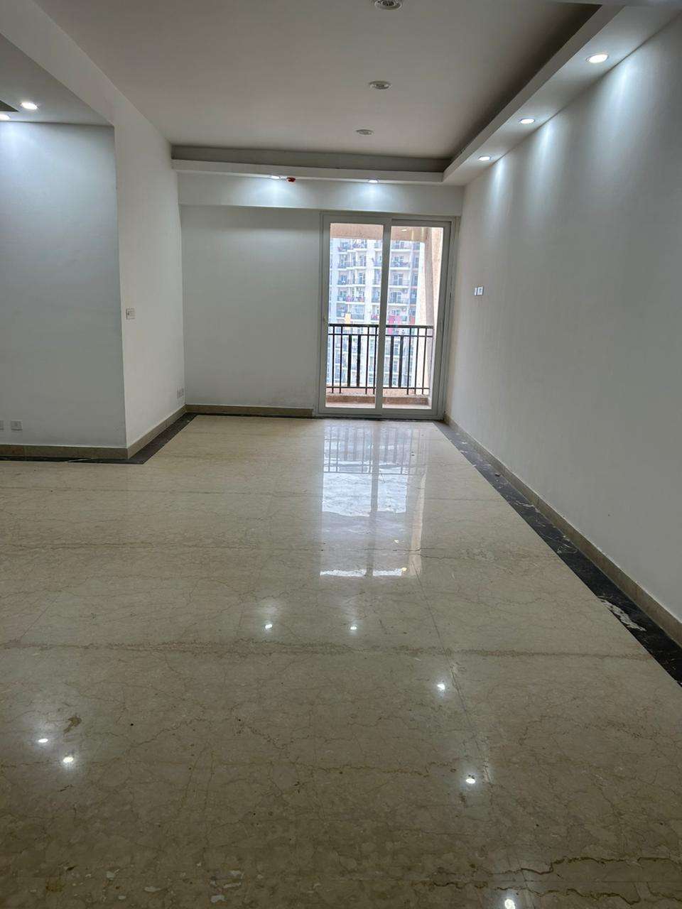 2 BHK Apartment For Resale in Supertech Supernova Nova Residences Sector 94 Noida 6246470