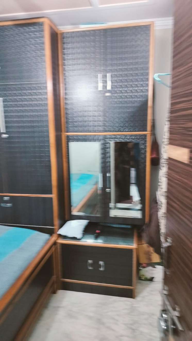 2 Bedroom 50 Sq.Yd. Builder Floor in Laxmi Nagar Delhi