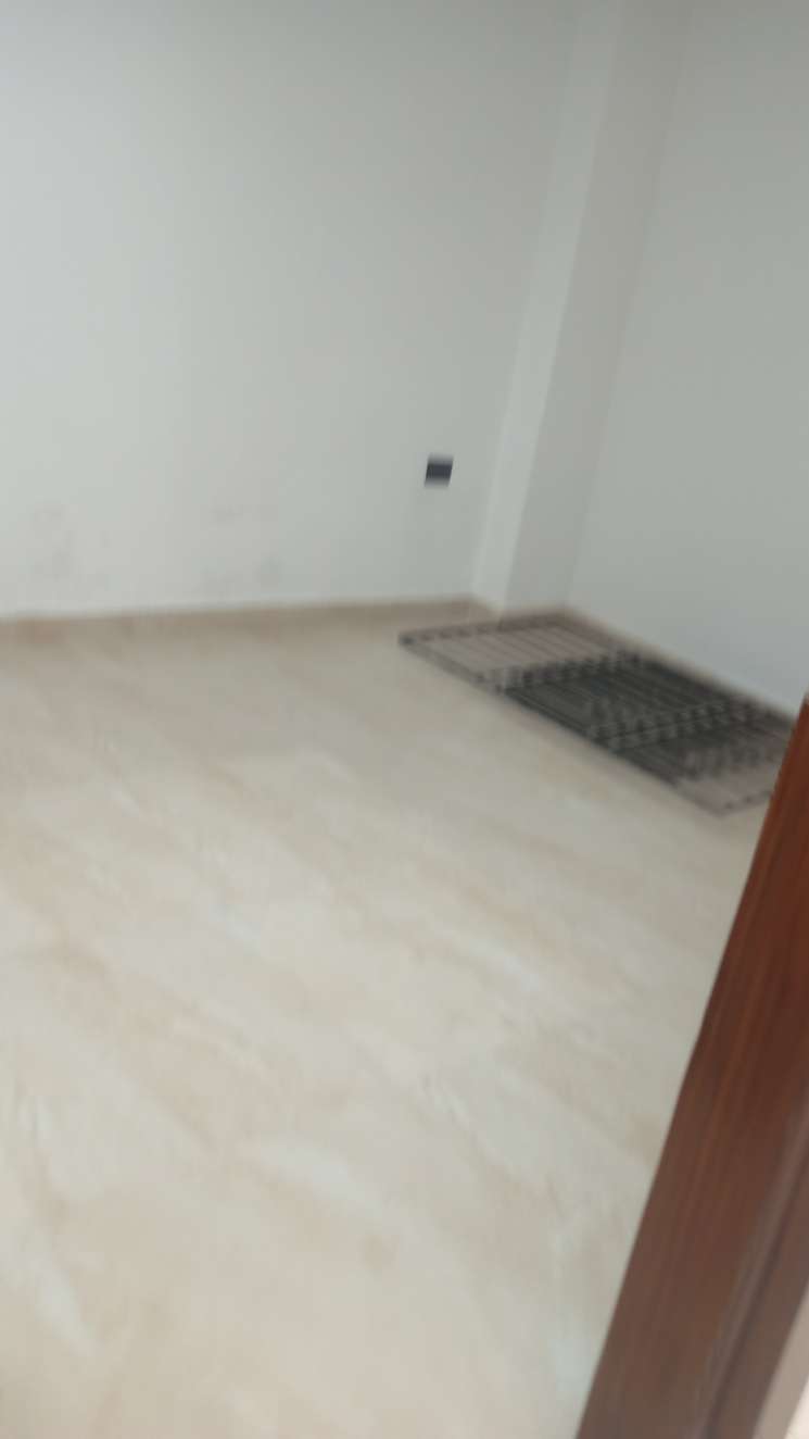 3 Bedroom 1250 Sq.Ft. Builder Floor in Vaishali Sector 1 Ghaziabad
