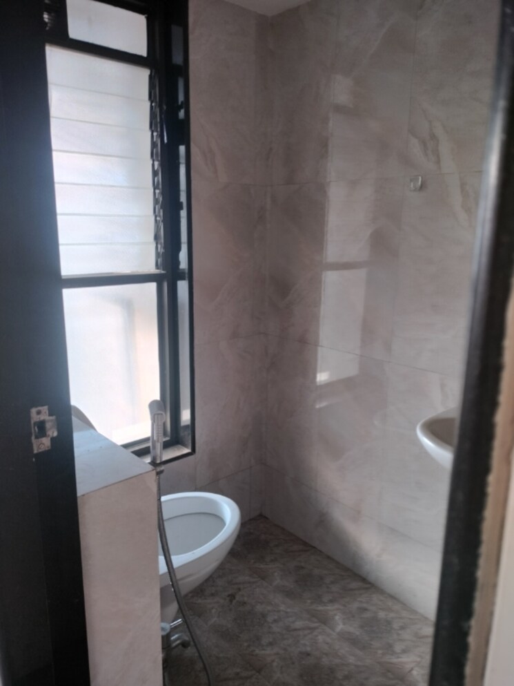 Bathroom, andheri west 3 Bedroom 1450 Sq.Ft. Apartment In Andheri West Mumbai 6249698