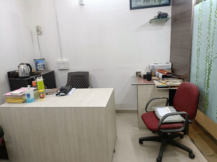 Team Area, rustomjee-eaze-zone-mall Commercial Office Space 230 Sq.Ft. In Malad West Mumbai 6250226
