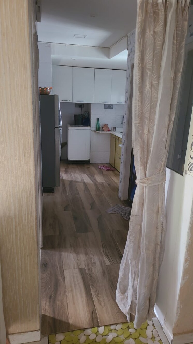 Bathroom, kalpataru-tarangan-2 2 Bedroom 1050 Sq.Ft. Apartment In Samata Nagar Thane 6251043