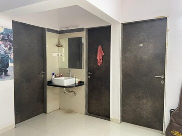 3 BHK Apartment at Vesu – for Rent