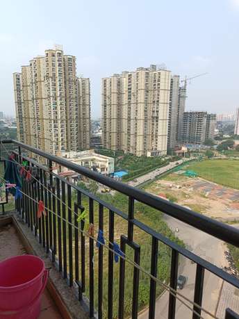 2 BHK Apartment For Resale in Amrapali Silicon City Sector 76 Noida  6255577