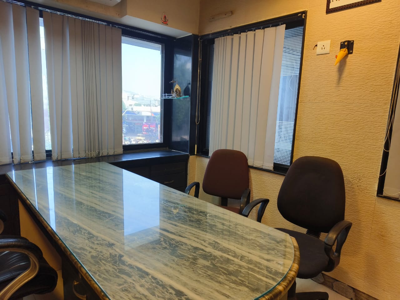 Rental Commercial Office Space 375 Sq.Ft. in Vasna Road Vadodara 6256329