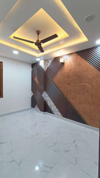 3 BHK Builder Floor For Resale in Dwarka Mor Delhi  6258365