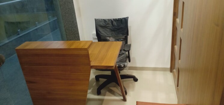 Team Area, vesu Commercial Office Space 500 Sq.Ft. In Vesu Surat 6258361