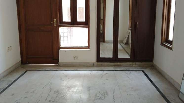 Private Builder Floor