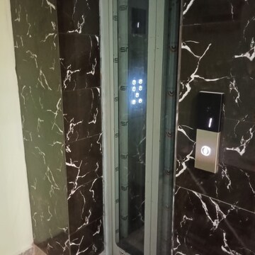  3 BHK Builder Floor at Dwarka Mor – for Rent