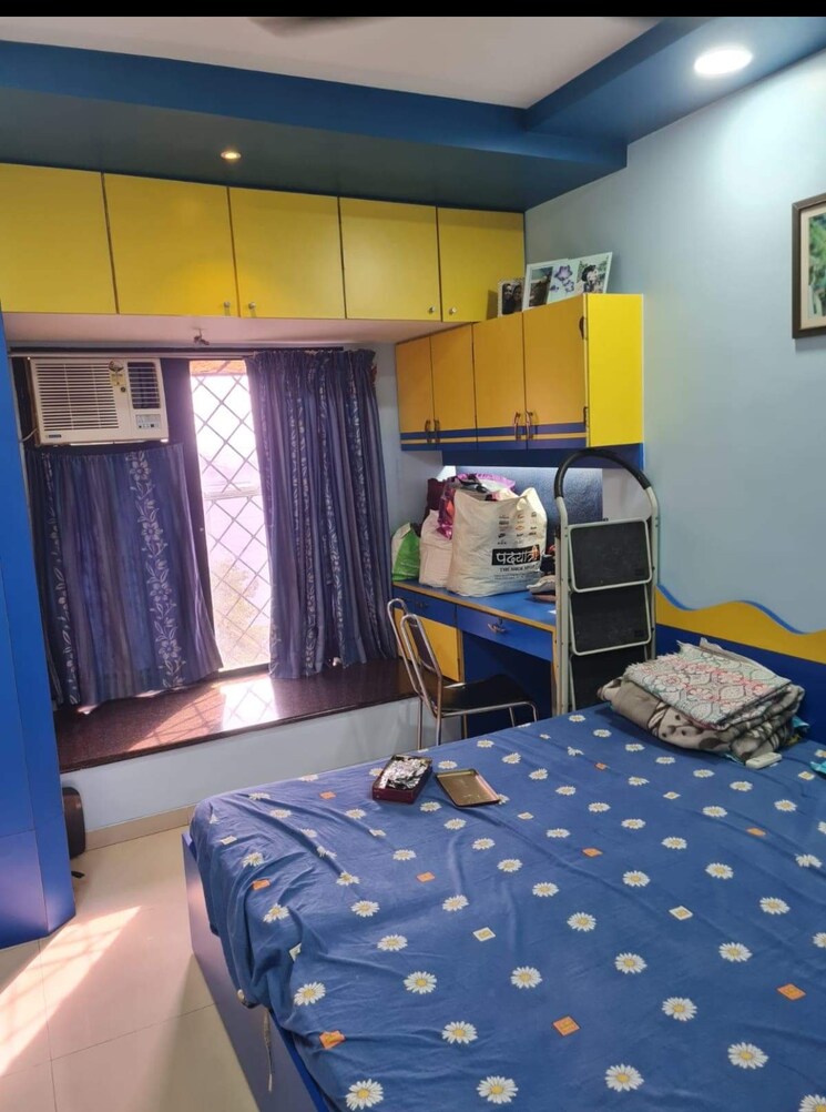 Bedroom, raunak-towers-naupada 2 Bedroom 700 Sq.Ft. Apartment In Naupada Thane 6262198