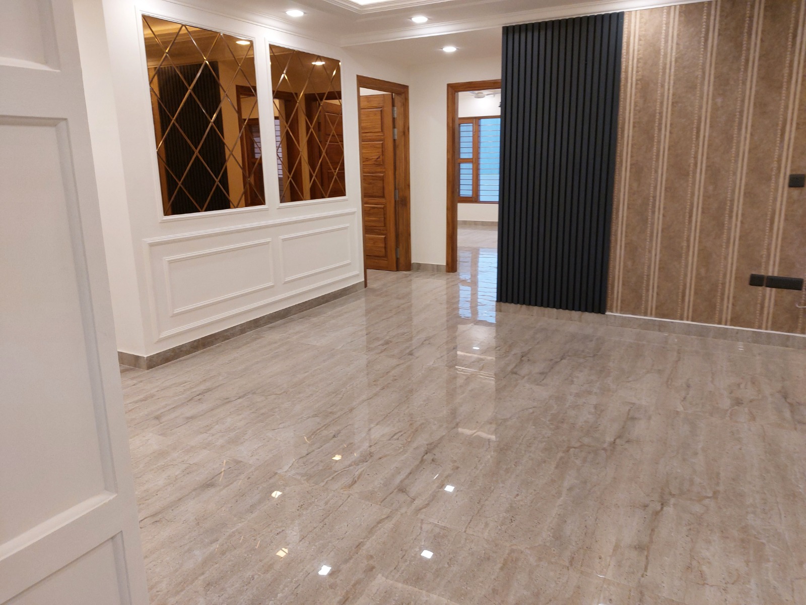 4 BHK + Pooja Room,Study Room Builder Floor For Sale in Builder Floor Sector 85