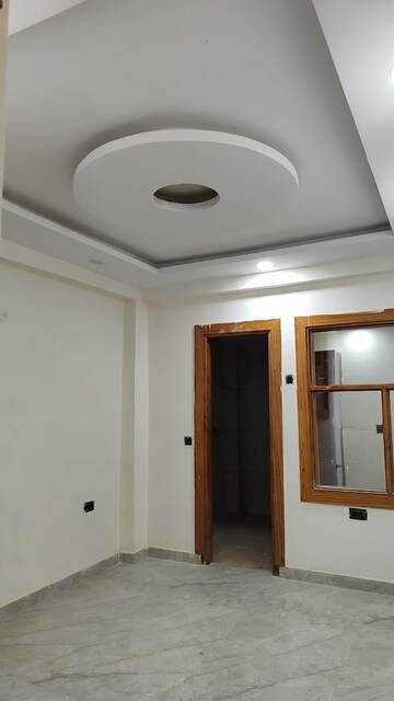Furnished Amenities in 3 BHK Builder Floor at Fidato Honour Homes, Sector 89 – for Sale