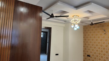 Room in 3 BHK Builder Floor at Puri Kohinoor, Sector 89 – for Sale