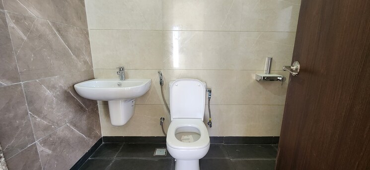 Bathroom, kumar-pratham 3 Bedroom 1030 Sq.Ft. Apartment In Moshi Pune 6266753