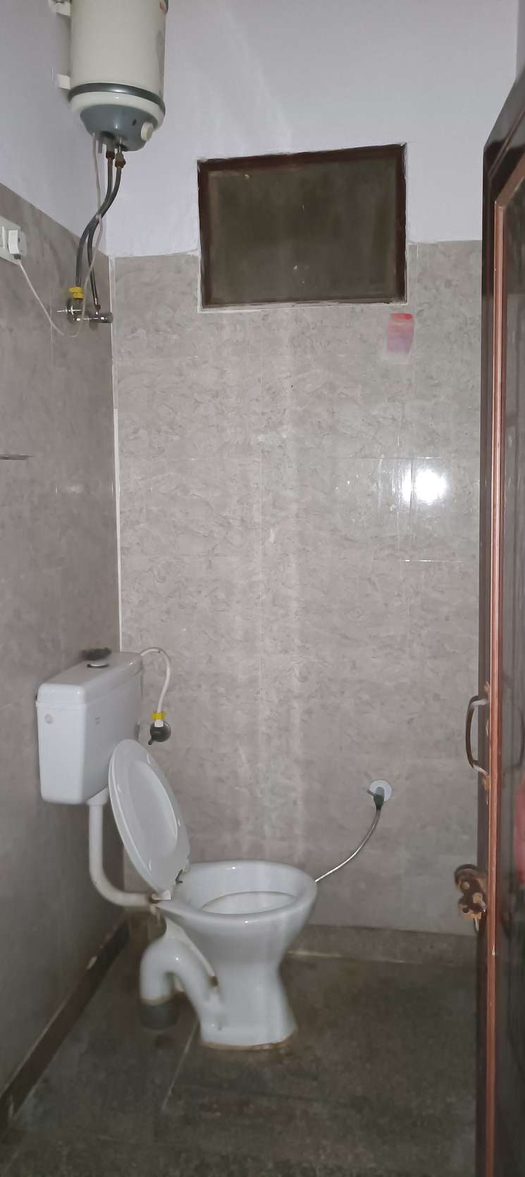 2.5 Bedroom 450 Sq.Ft. Builder Floor in New Ashok Nagar Delhi