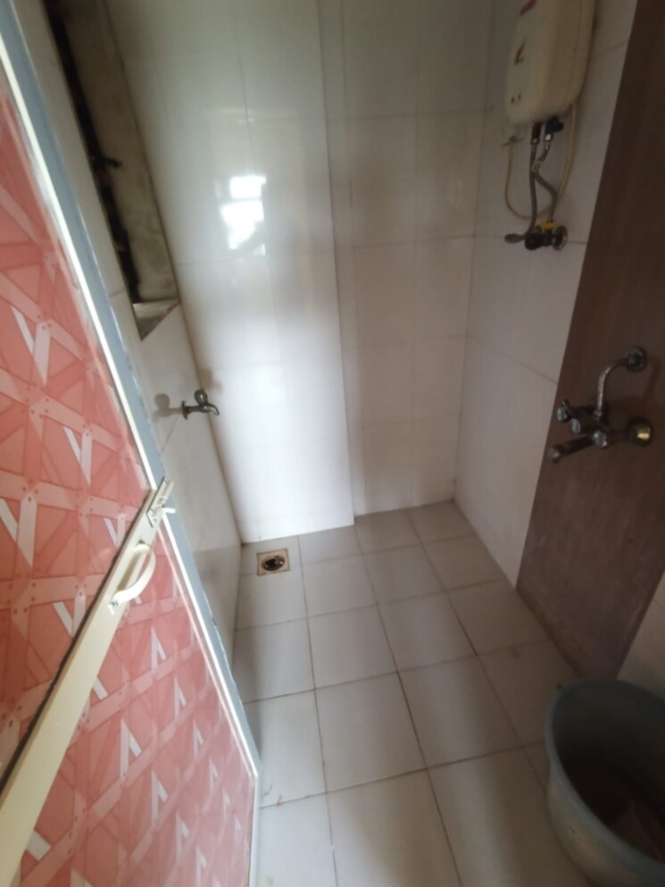 Attached Bathroom, unnati-woods-chs 1 Bedroom 400 Sq.Ft. Apartment In Kasarvadavali Thane 6269665