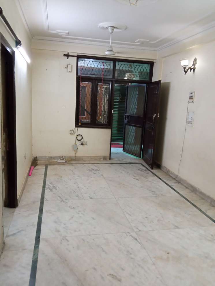 2 Bedroom 950 Sq.Ft. Builder Floor in Shalimar Garden Extension 2 Ghaziabad