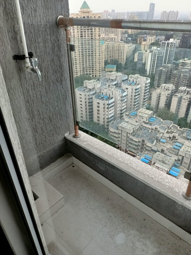 Balcony, ashar-edge 1.5 Bedroom 510 Sq.Ft. Apartment In Pokhran Road No Two Thane 6271617