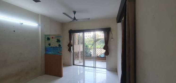 4 Bedroom 165 Sq.Yd. Apartment in Vishwas Nagar Delhi