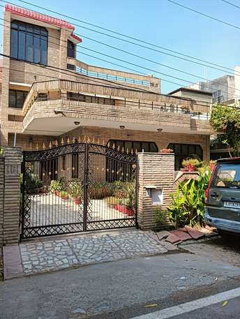 6 BHK Independent House For Resale in Sector 26 Noida 6273035