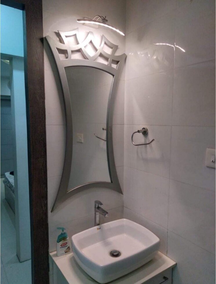 Bathroom, krishna-greenland-park-vastu-federation 3 Bedroom 1400 Sq.Ft. Apartment In Ghodbunder Road Thane 6274871
