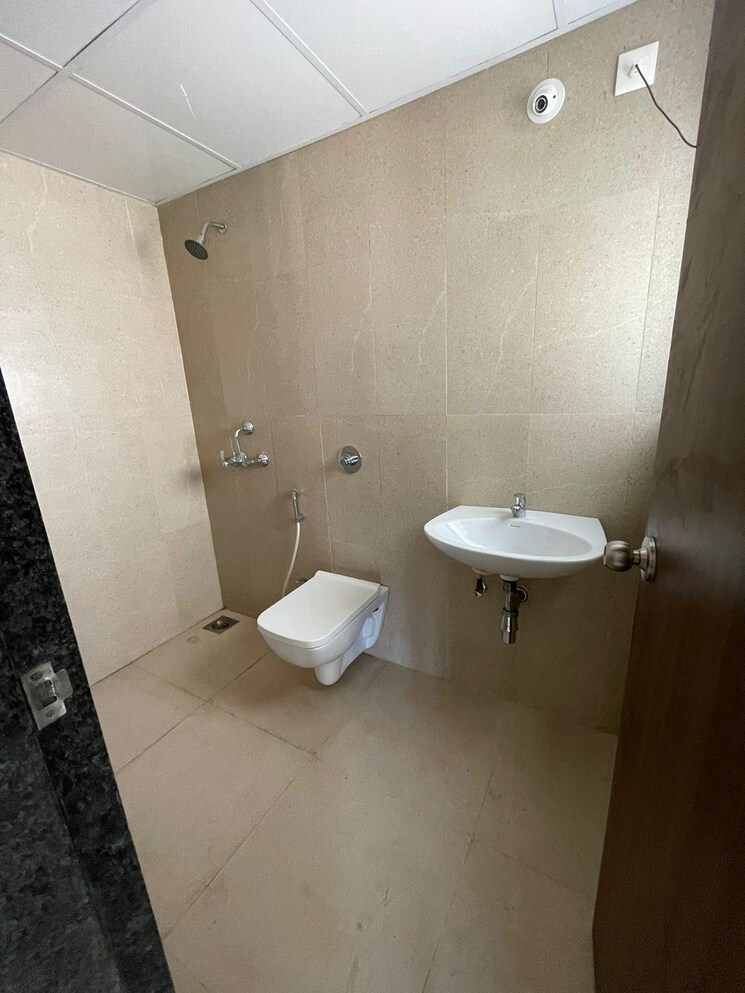 Bathroom, runwal-my-city 2 Bedroom 549 Sq.Ft. Apartment In Dombivli East Thane 6276050