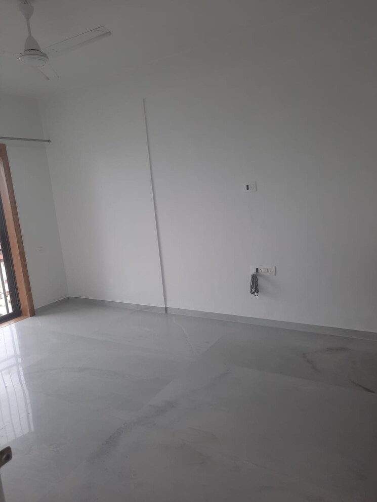 Room, jolly-maker-apartment 1 Bedroom 841 Sq.Ft. Apartment In Cuffe Parade Mumbai 6276456