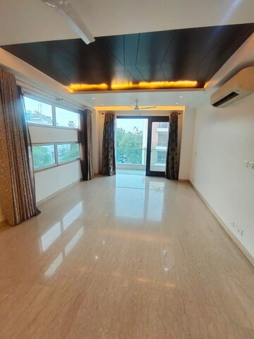 Room in 3 BHK Apartment at Vatika Sovereign Park, Sector 99 – for Sale