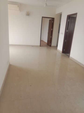 Room in 3 BHK Apartment at Paras Dews, Sector 106 – for Sale