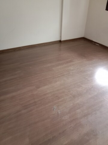 Room in 3 BHK Apartment at Paras Dews, Sector 106 – for Sale