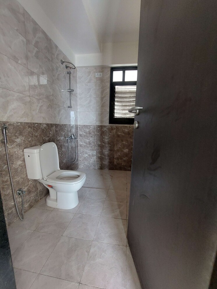 Bathroom, magarpatta-nanded-city-sargam 2 Bedroom 1033 Sq.Ft. Apartment In Sinhagad Pune 6277249