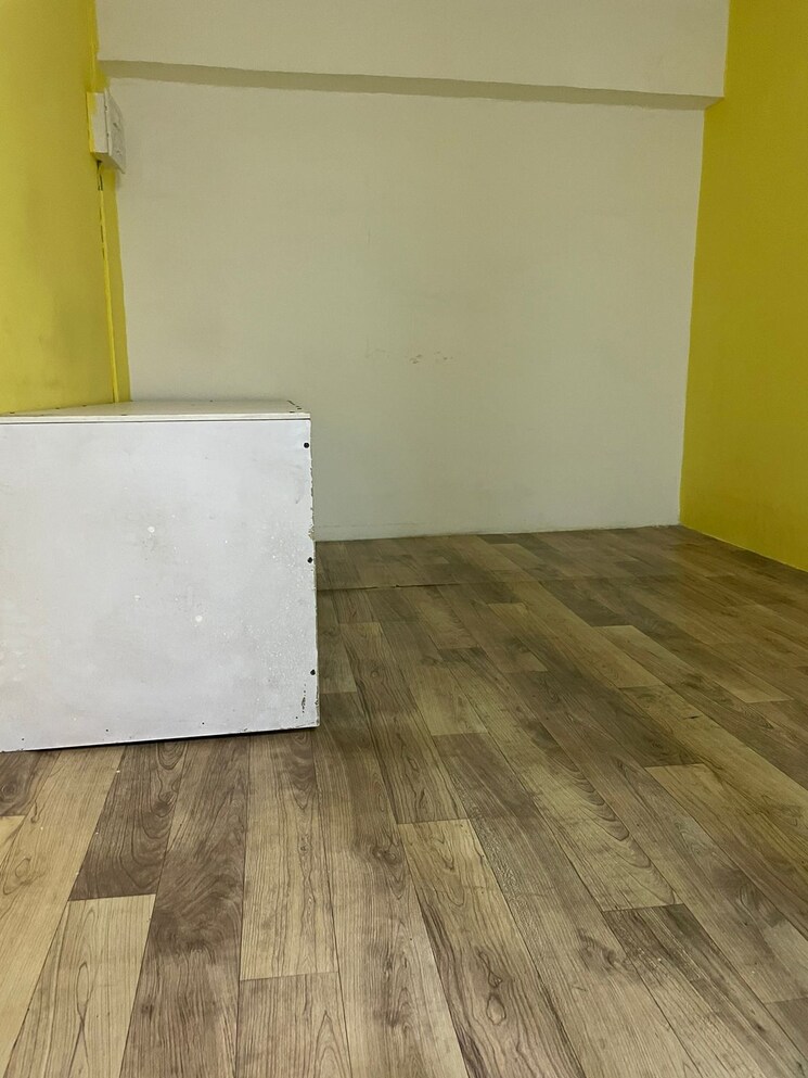 Room, rustomjee-eaze-zone-mall Commercial Office Space 174 Sq.Ft. In Malad West Mumbai 6281563