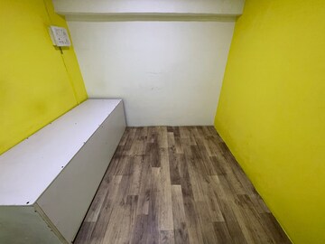 Furnished Amenities in  Office Space at Rustomjee Eaze Zone Mall, Malad West – for Rent
