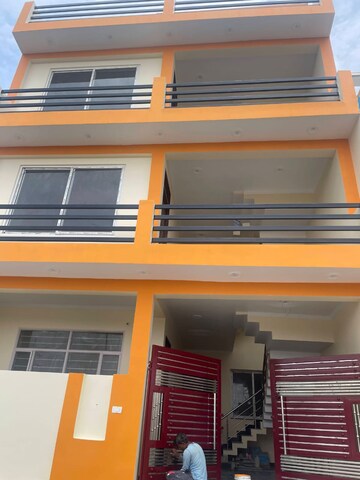 4 BHK Villa – Exterior View View at Eldeco City, Mubarakpur - for Sale