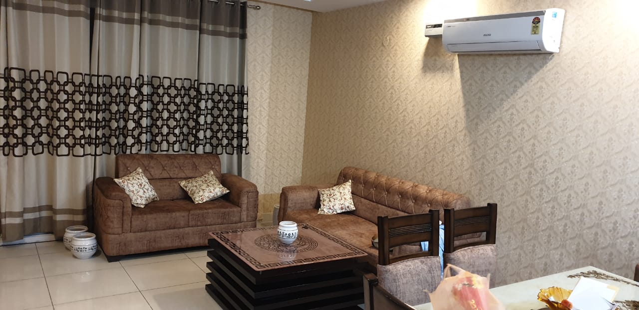 Rental 1 Bedroom 600 Sq.Ft. Apartment in Vip Road Zirakpur 6283289