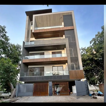 3 BHK Builder Floor For Resale in Sarvapriya Vihar Delhi 6285450