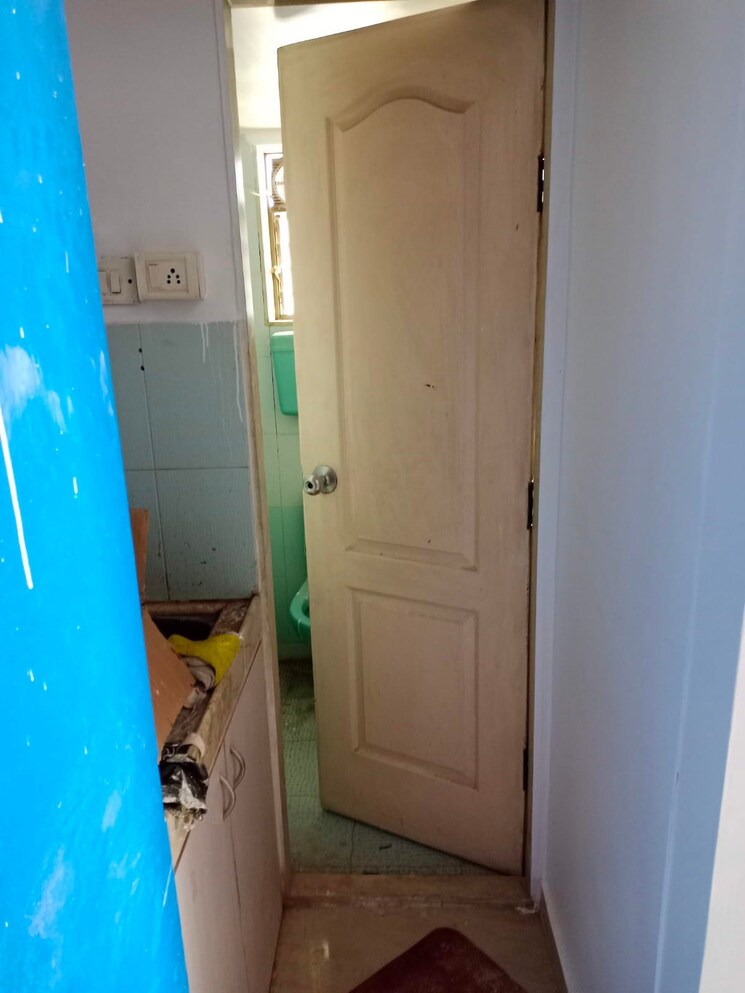 Other, knox-plaza Commercial Office Space 340 Sq.Ft. In Malad West Mumbai 6285583