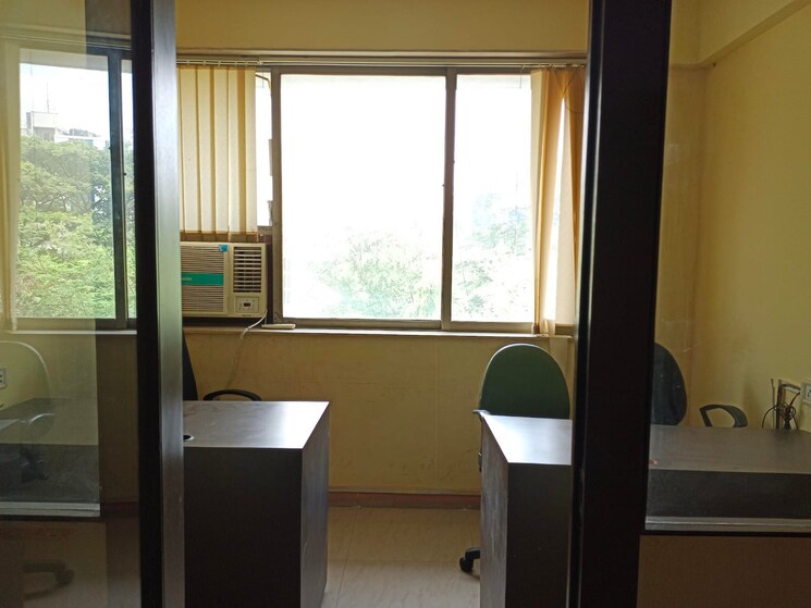 Team Area, knox-plaza Commercial Office Space 340 Sq.Ft. In Malad West Mumbai 6285583