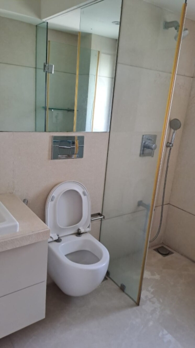 Attached Bathroom, sagar-sangeet-chs-colaba 2 Bedroom 710 Sq.Ft. Apartment In Colaba Mumbai 6287239