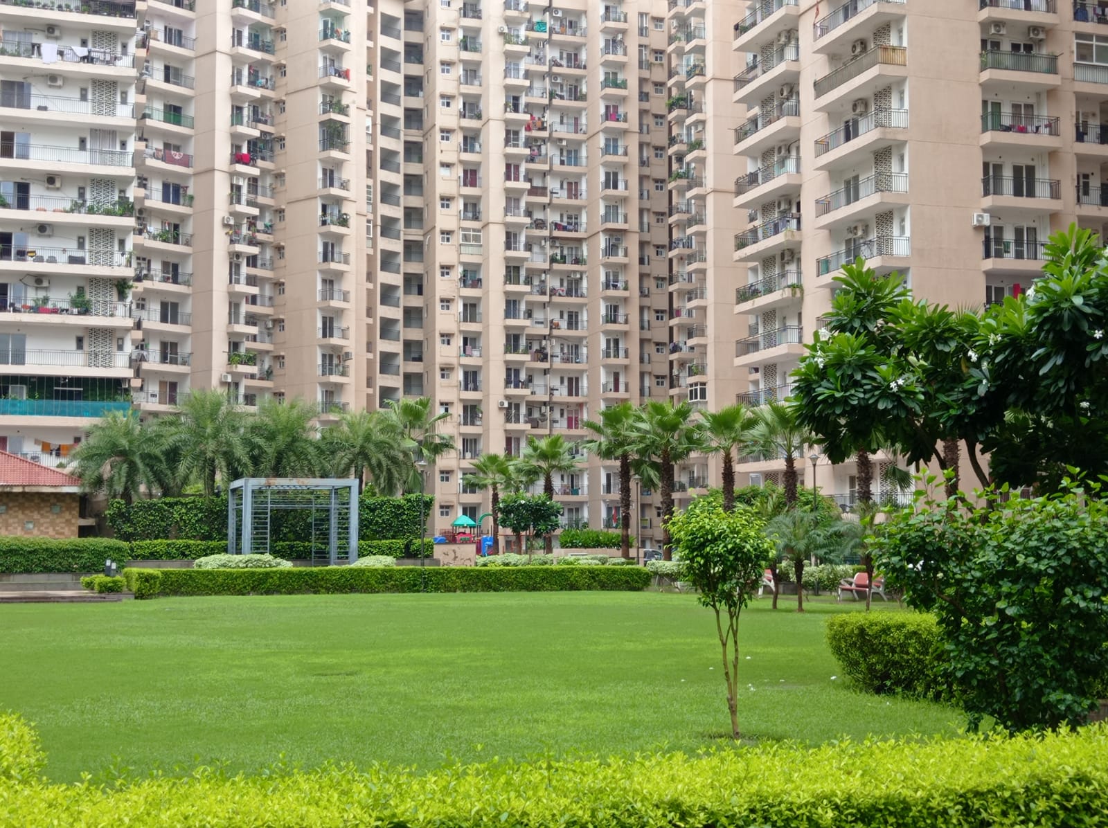 3 BHK Apartment For Resale in Nirala World Estate I Noida Ext Tech Zone 4 Greater Noida  6288283