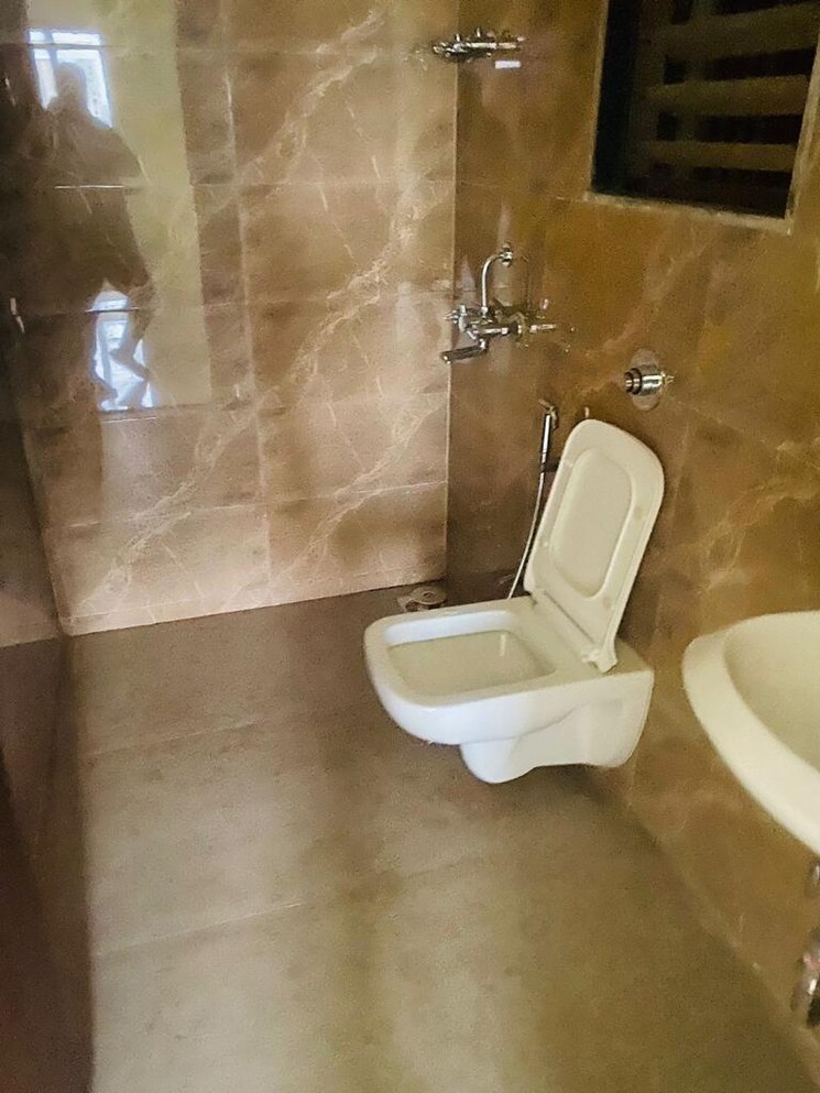Bathroom, mj-shah-centrio 1 Bedroom 550 Sq.Ft. Apartment In Govandi Mumbai 6292924