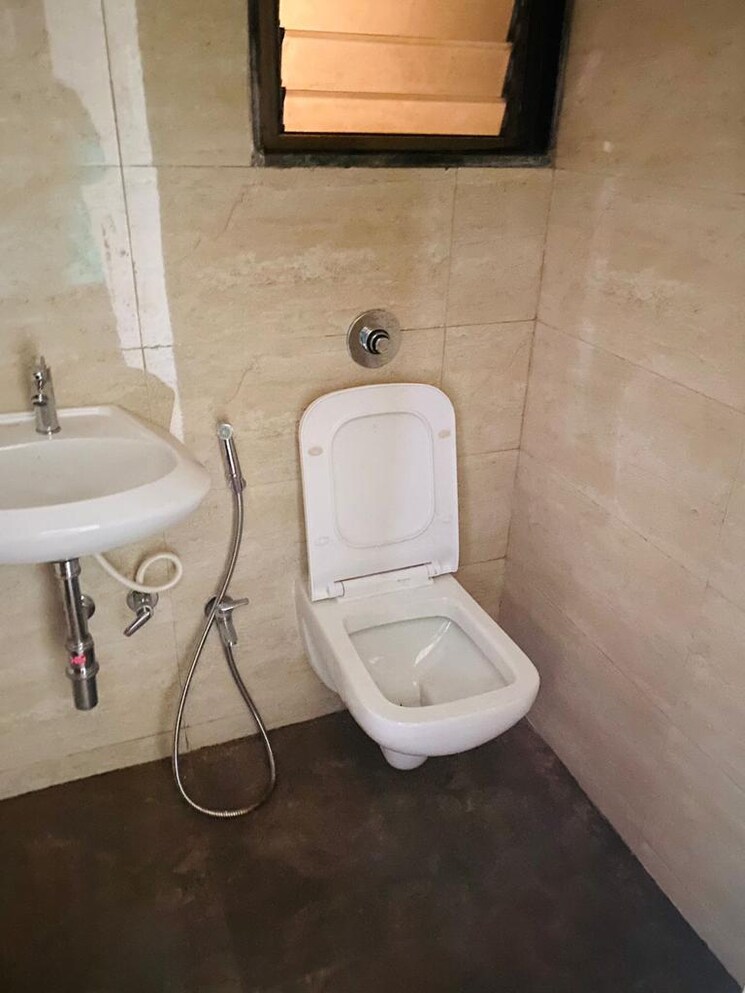 Bathroom, mj-shah-centrio 1 Bedroom 550 Sq.Ft. Apartment In Govandi Mumbai 6292924