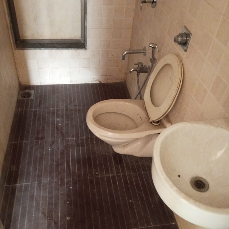Bathroom, shreeji-phoenix-nest 1 Bedroom 685 Sq.Ft. Apartment In Roadpali Navi Mumbai 6294310