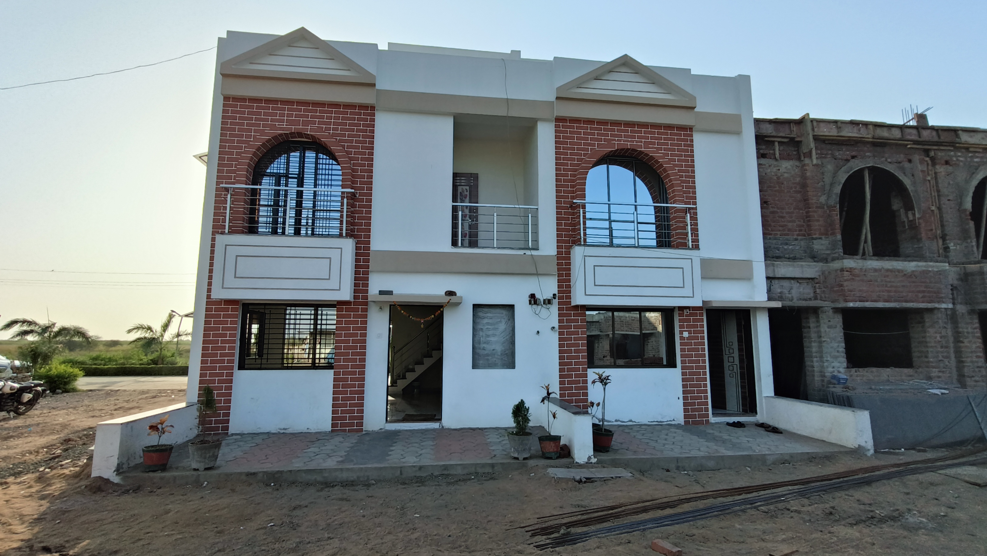 7+ Independent House for Sale in Olpad Sayan Road, Surat Under 20 Lakhs