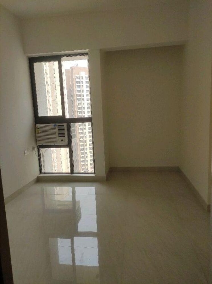Room, lodha-crown-kolshet 2 Bedroom 468 Sq.Ft. Apartment In Kolshet Road Thane 6298546