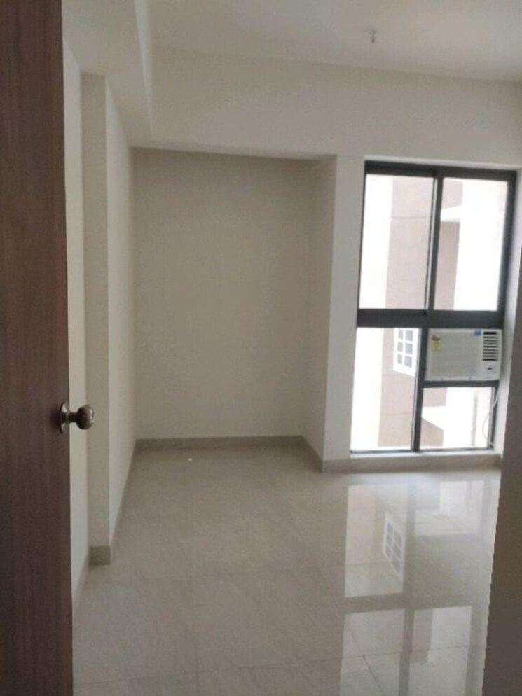 Room, lodha-crown-kolshet 2 Bedroom 468 Sq.Ft. Apartment In Kolshet Road Thane 6298546